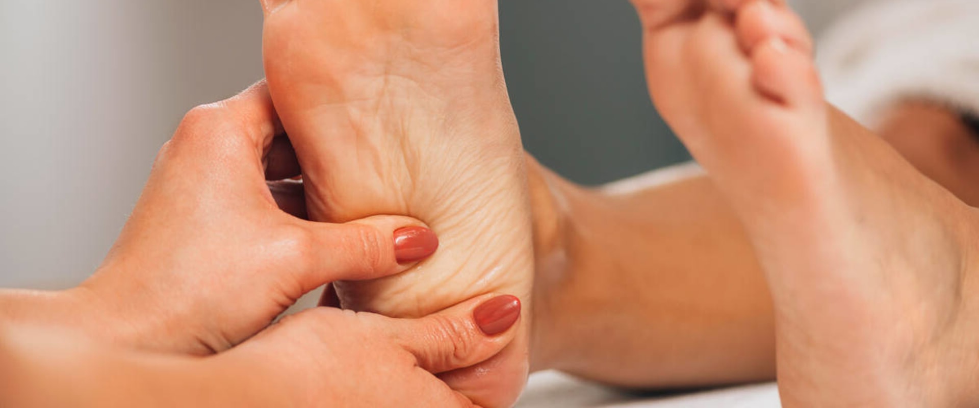 Expert Insights: How to Treat and Prevent Plantar Fasciitis and Other Causes of Severe Foot Pain